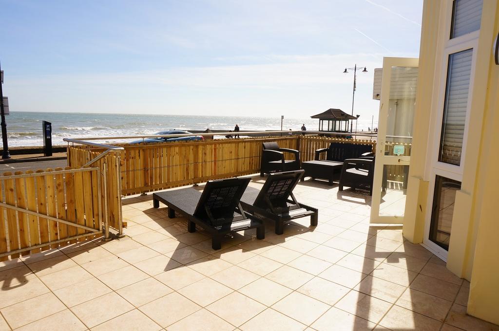 Shoreside Inn شانكلين المظهر الخارجي الصورة